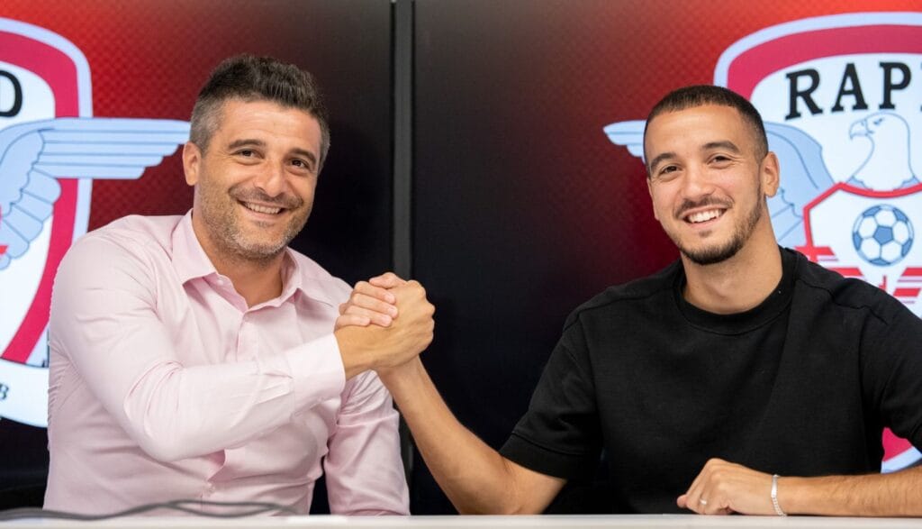 Rapid l-a transferat pe Damien Dussaut, fundaș care a fost la Farul